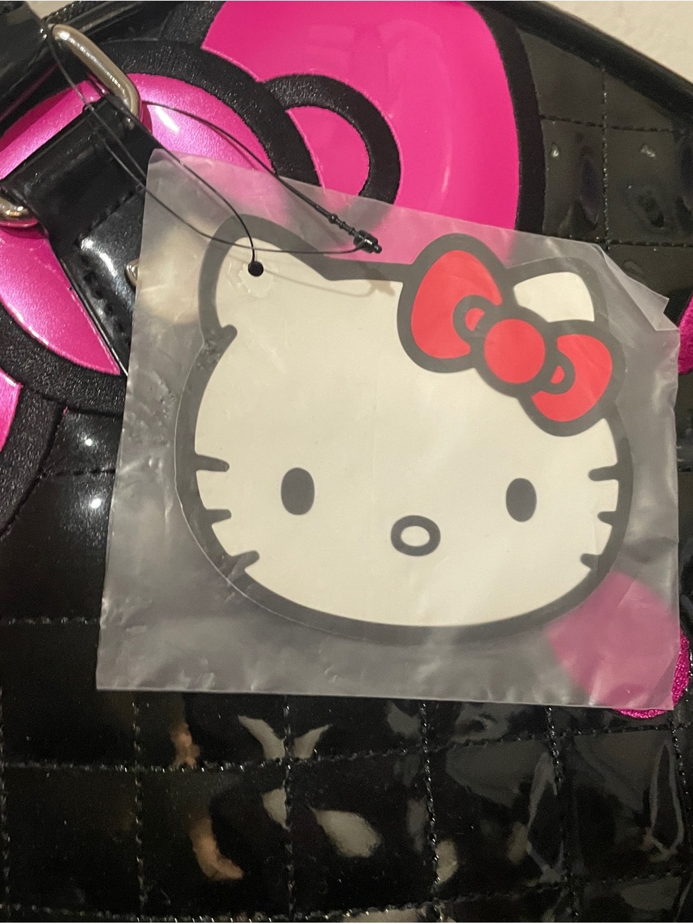 Black and Hot Pink Hello Kitty Loungefly Quilted Dome Satchel Handbag - Picture 4 of 9